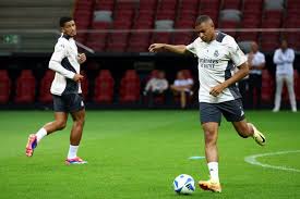 卡瓦尼破门 卡瓦尼破门