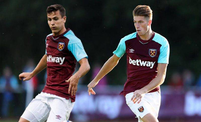 其他队员创 其他队员创